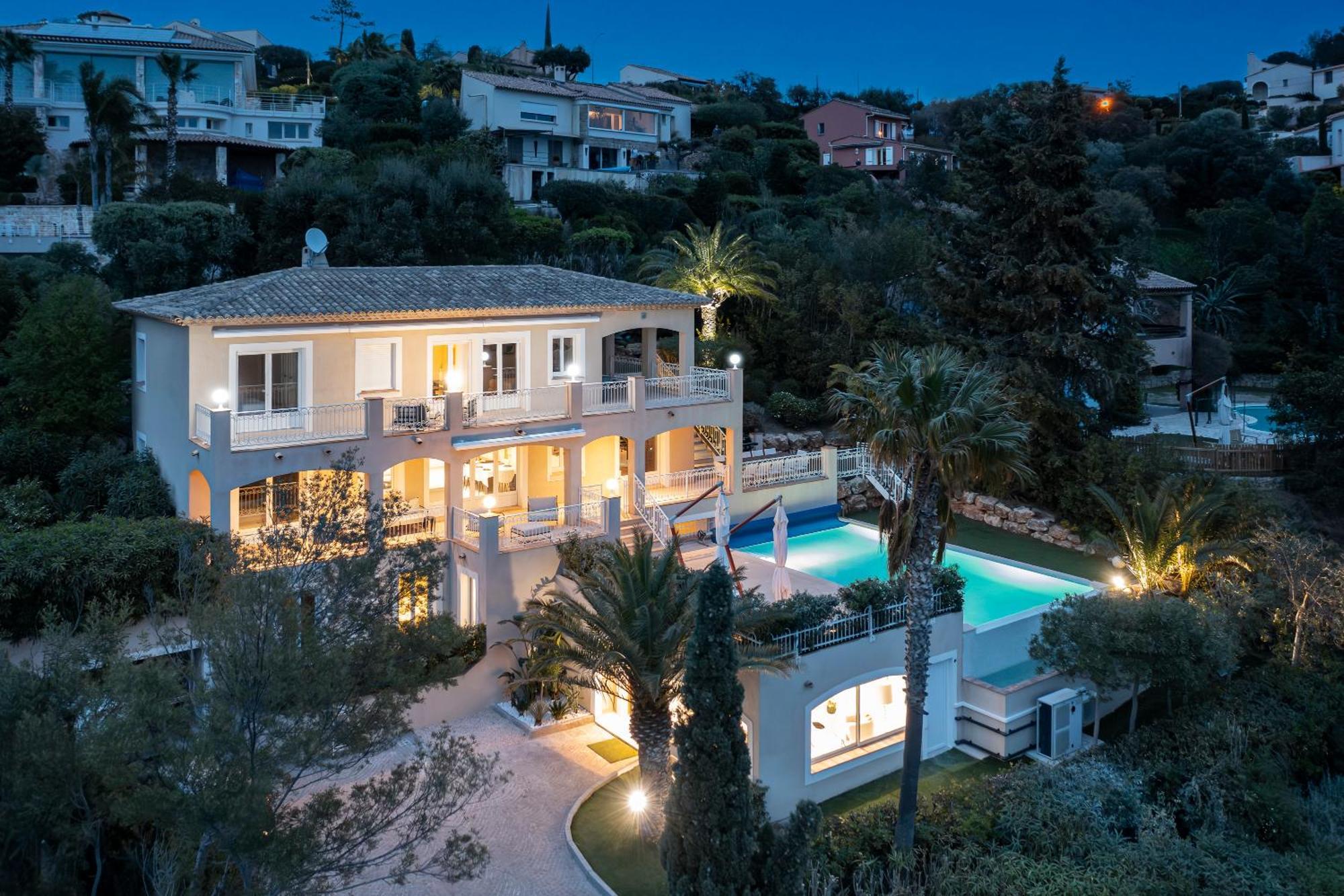 Villas Raphael 레지상브르 외부 사진